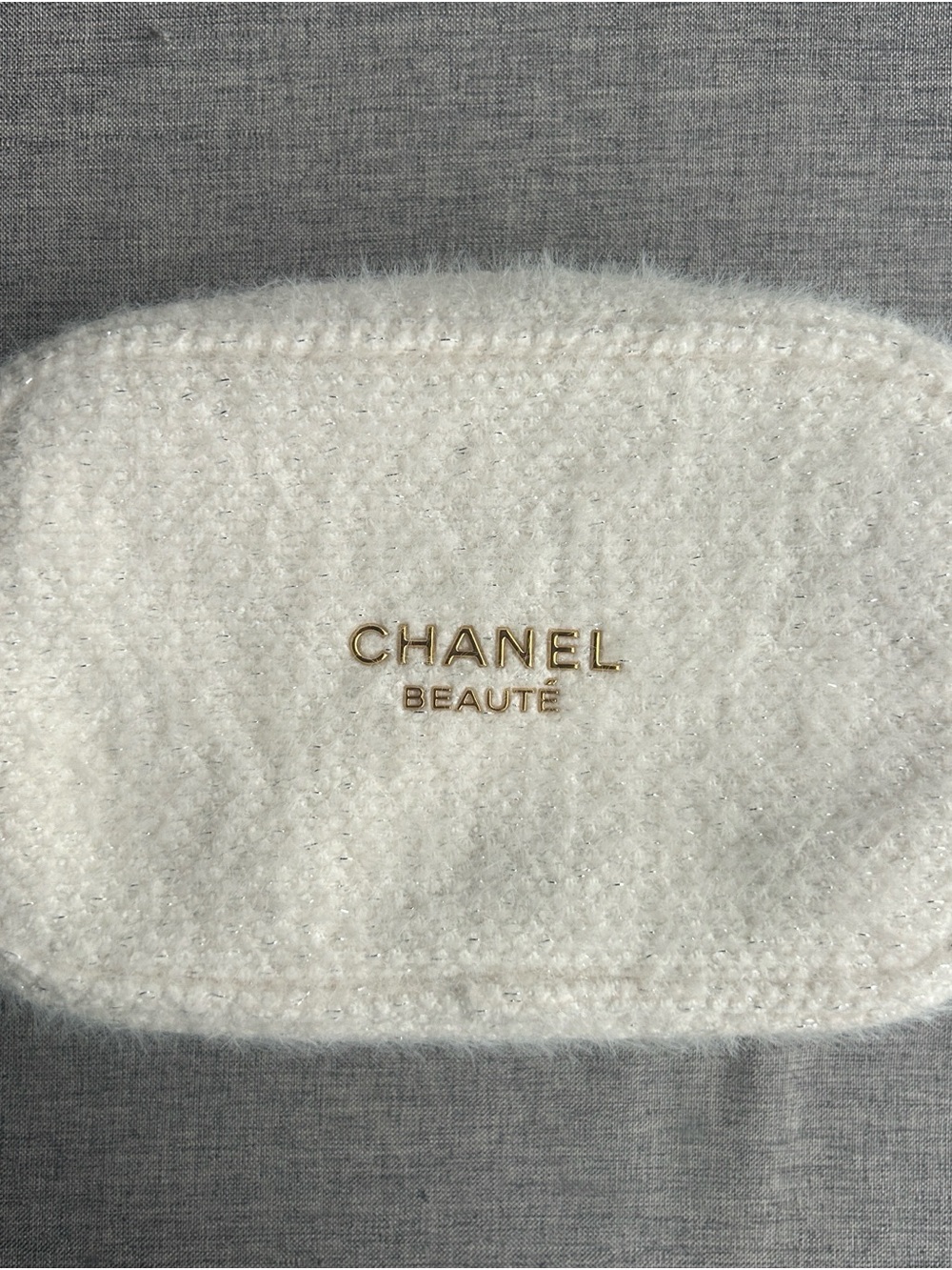 CHANEL White BEAUTE Logo Cosmetic Makeup Pouch